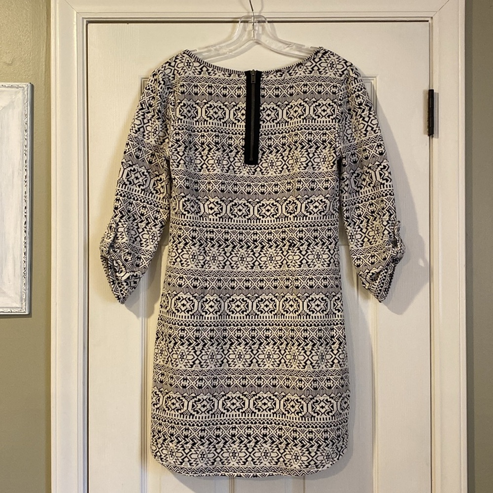 Aztec Dress! - Picture 5 of 7
